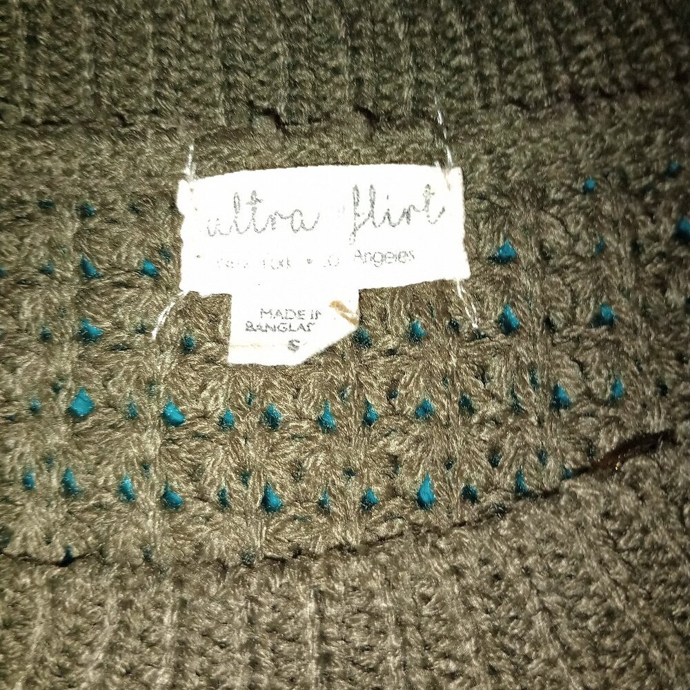 Ultra flirt sweater